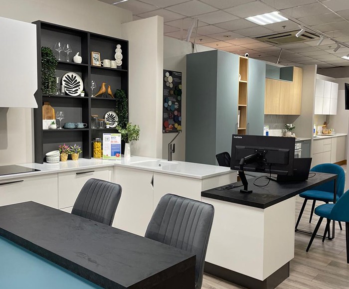 м. Теплый Стан