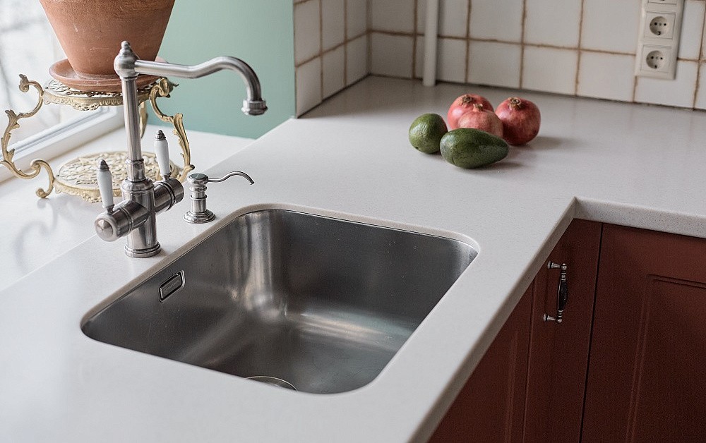 Необычная мандариновая кухня в сталинке